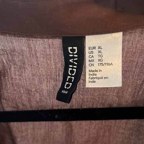 H&M button-down shirt - Picture 3 of 3